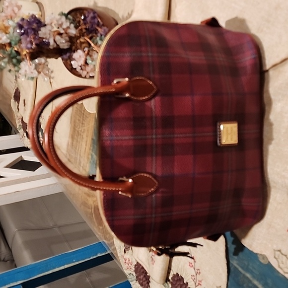 Dooney & Bourke Handbags - Dooney & Bourke Cranberry Zip Zip Satchel